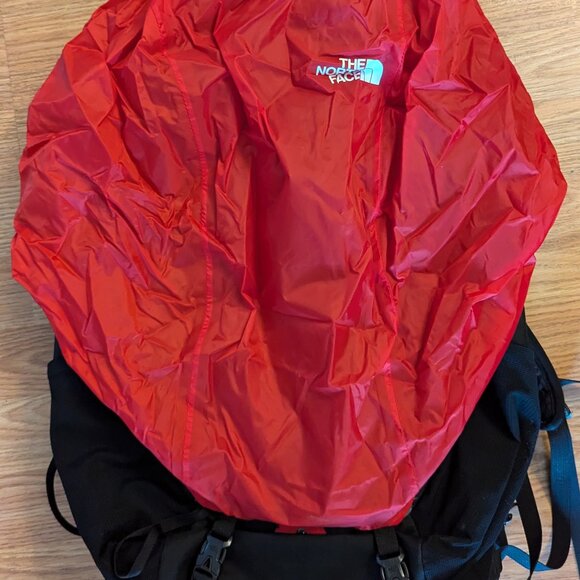 The North Face Basin 36L Daypack - Picture 5 of 5